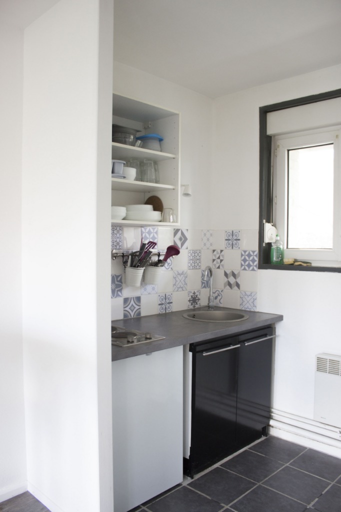 Jcg sr123 wazemmes studio meuble entierement renove Photo 5 - JLW Immobilier Jcg sr123 wazemmes studio meuble entierement renove Photo 5 - JLW Immobilier