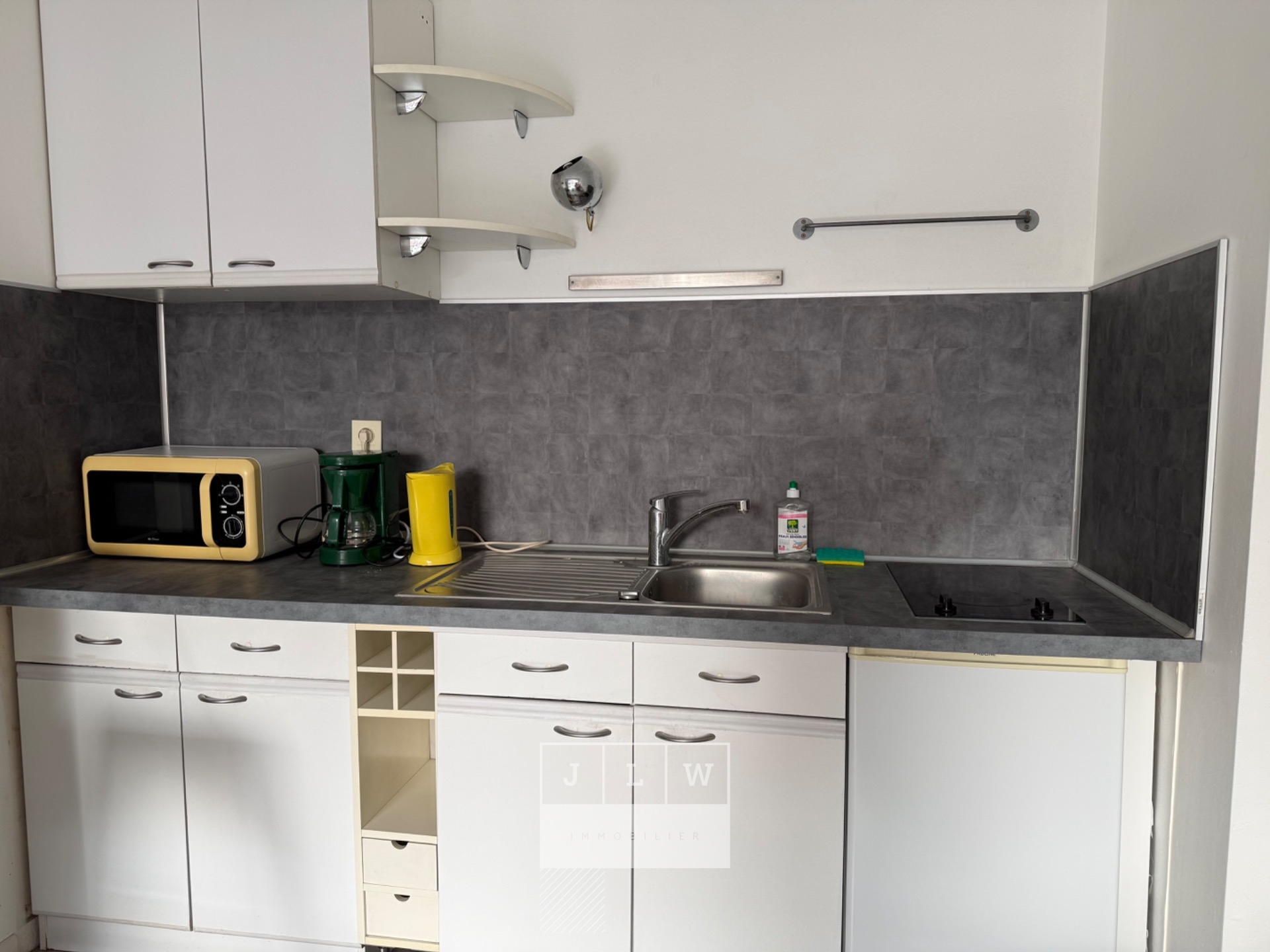 Jnw ll152 appartement lille t1 25 48 m2 meuble Photo 3 - JLW Immobilier