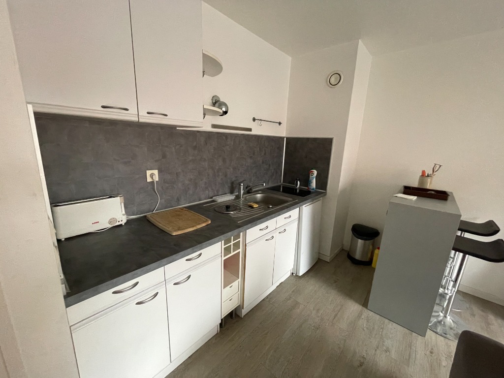 Jnw ll152 appartement lille t1 25 48 m2 meuble Photo 5 - JLW Immobilier Jnw ll152 appartement lille t1 25 48 m2 meuble Photo 5 - JLW Immobilier