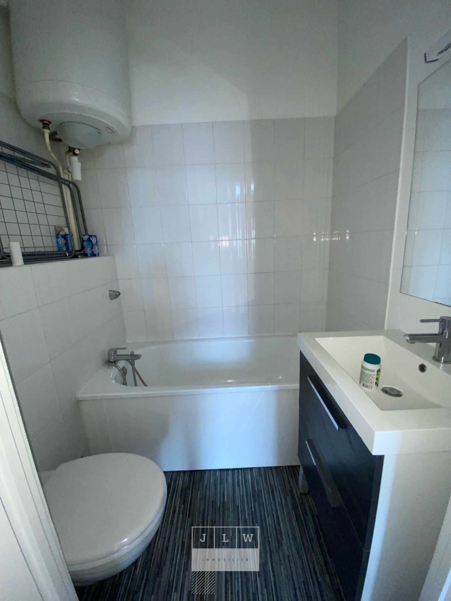 Joy nb343 lille nationale studio meuble ideal etudiant Photo 3 - JLW Immobilier