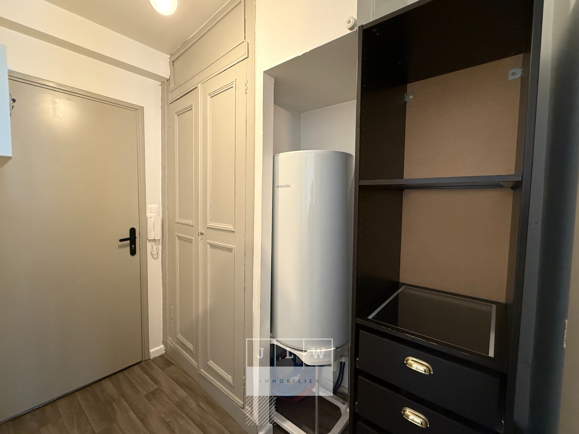Jpc sr123 t2 meuble renove 32 42m2 Photo 5 - JLW Immobilier