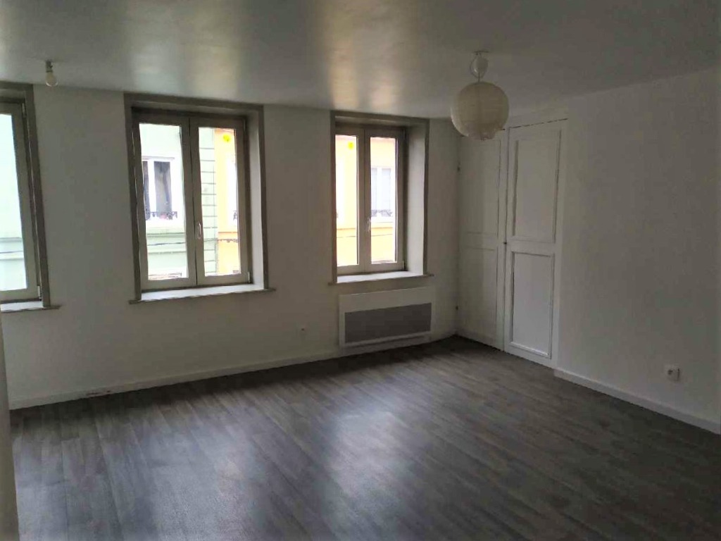 Jpd ll152 lille secteur gambetta t3 non meuble Photo 2 - JLW Immobilier Jpd ll152 lille secteur gambetta t3 non meuble Photo 2 - JLW Immobilier
