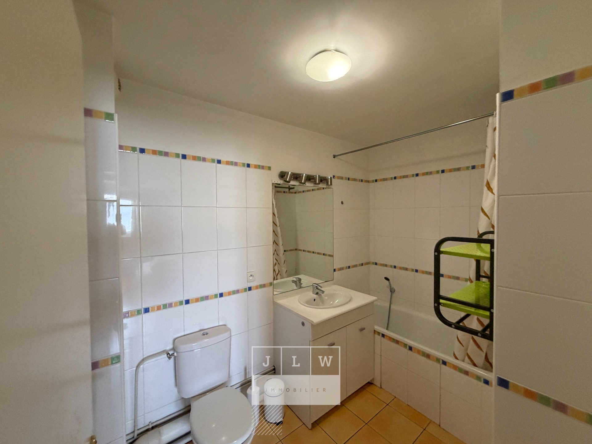 Jpi ll152 appartement lille 1 piece 30 m2  meuble Photo 5 - JLW Immobilier