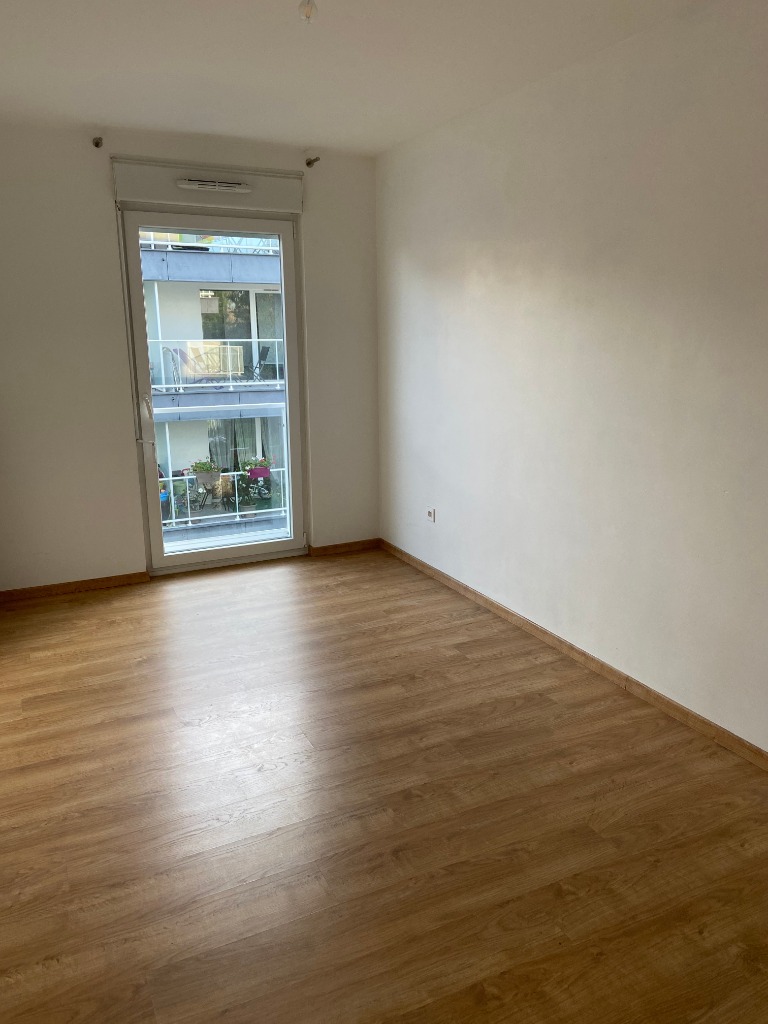 Jqk ll152 appartement wattignies 3 pieces non meuble Photo 5 - JLW Immobilier Jqk ll152 appartement wattignies 3 pieces non meuble Photo 5 - JLW Immobilier